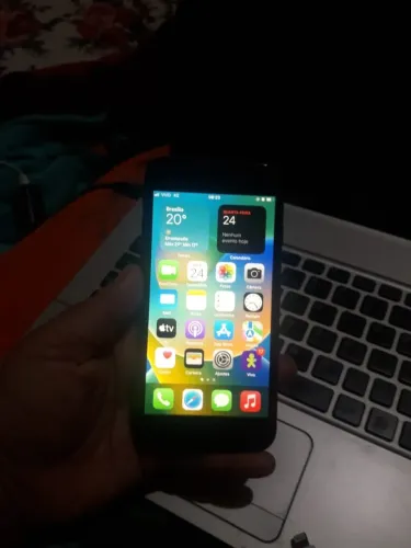 iPhone 8 