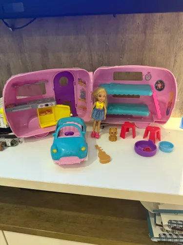 Trailer Chelsea Barbie