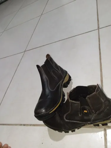 Bota masculino