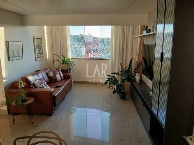 Apartamento à venda, 3 quartos, 1 suíte, 3 vagas, Renascença - Belo Horizonte/MG