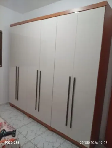 Guarda roupas novo