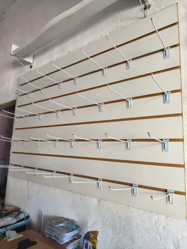 Painel expositor MDF