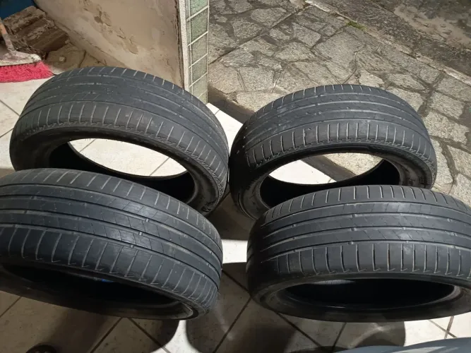 Kit 4 pneus bradestone seminovos 