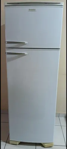 GELADEIRA DAKO 380 litros