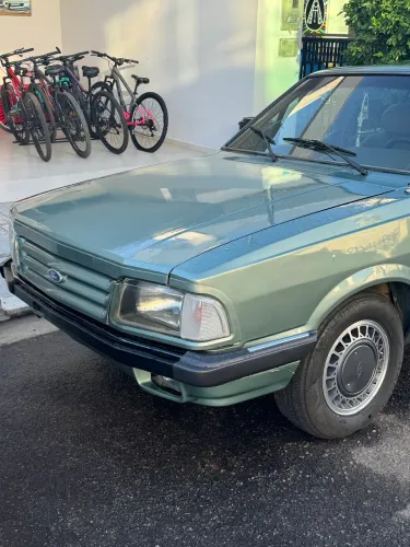 Ford Del Rey Ghia 1.8 / 1.6 2P E 4P 1990