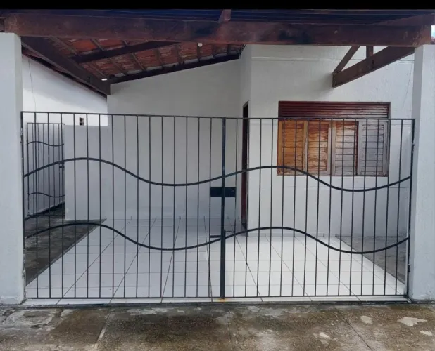 Vende-se casa em Jardins (SGA)