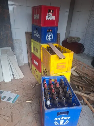 10 ENGRADADOs DE CERVEJA 600ml