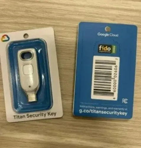2 (duas) Chaves de segurança Google Titan - Novas - FIDO2 USB-C - NFC K52T - Security Key