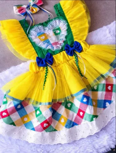 Vestido junino tema copa do mundo Brasil