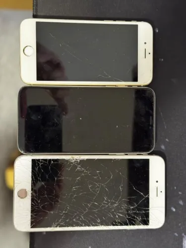 Iphone Antigo - Para retirada de peças