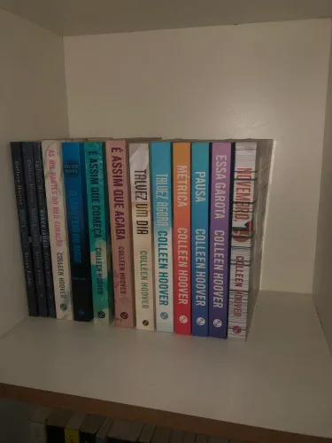 Livros Collen Hoover