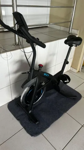 Bicicleta Ergométrica Wizo - 3 meses de comprada e POUCO USADA!!!