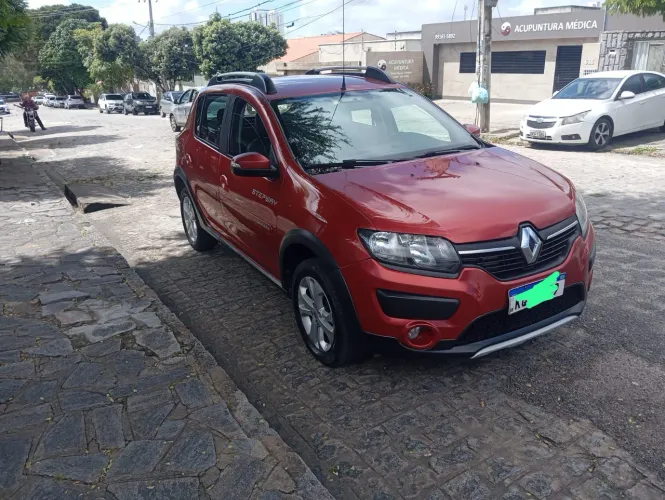 Renault Sandero Step. Easy R H-power 1.6 8V 2015