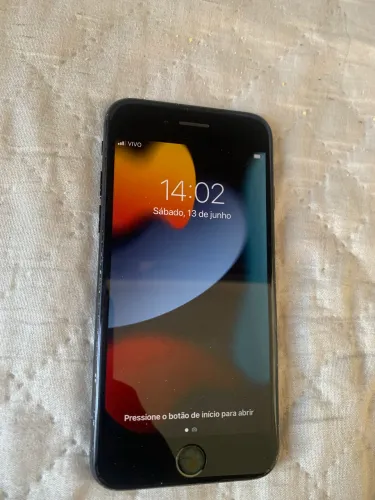 iPhone 7 novinho 