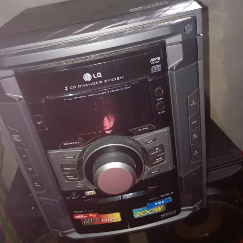 Vendo caixa de som e radio