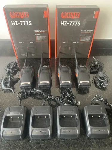 Kit 4 Rádio Comunicador HZ-777S Profissional Preto
