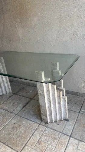 Vendo mesa de vidro semi nova 1.70