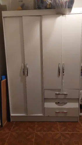 Guarda Roupa