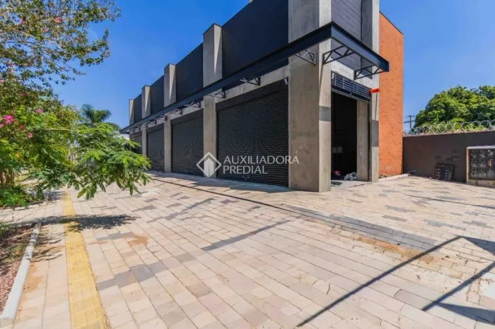 Loja para aluguel, nova, com 229 m² (Conjunto de 4 Lojas), Estacionamento Frontal - Santa 
