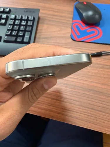 iPhone 16 pro 128 gb - natural titanium