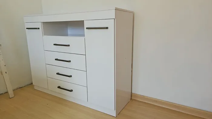 Cômoda