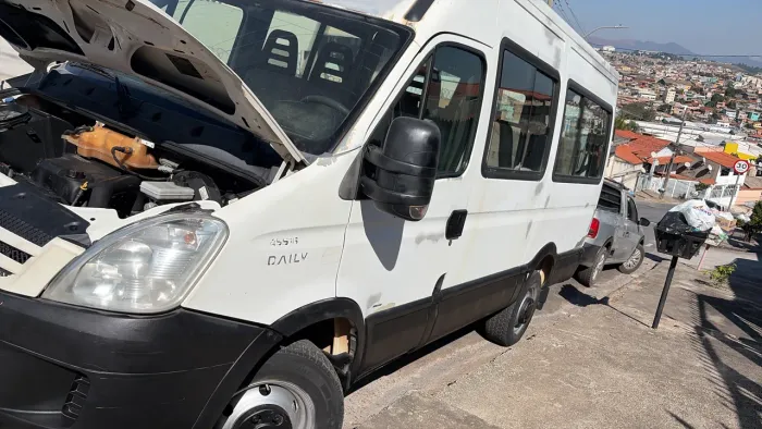 Iveco Daily Minibus Executive Longo 55c17 3.0 16V 170cv Diesel Mec. E5 2008