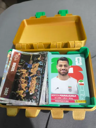 359 figurinhas para troca ou venda - 20 reais cada
