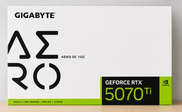 Placa De Vídeo Gigabyte Rtx 5070 Ti Aero Oc 16gb Gddr7