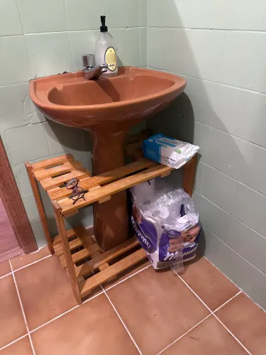 Conjunto de móveis para o banheiro