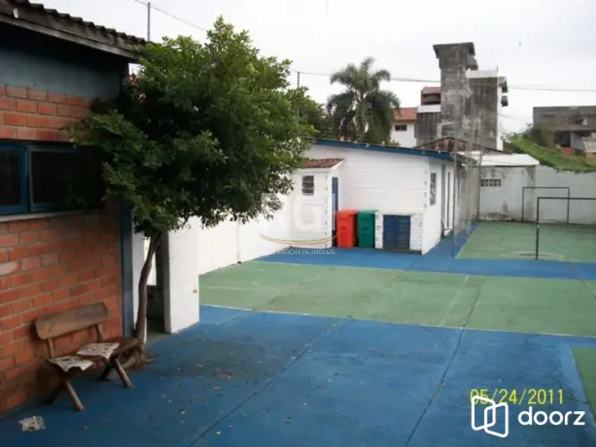 Predio para Venda - 400m², 0 dormitórios, Camaquã