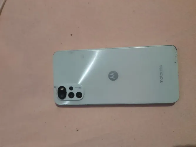Vende-se um celular Motorola g22