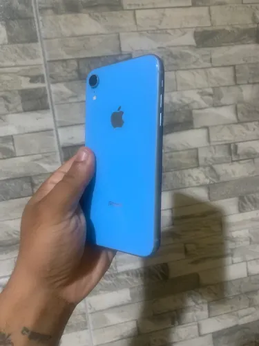 iPhone XR 64 gb