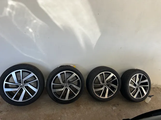 Rodas aro 18 112x5 SEM OS PNEUS