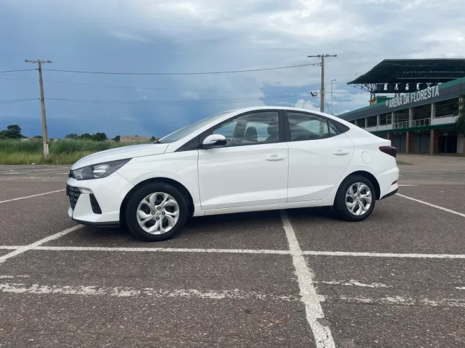 Hyundai HB20S Comfort Plus 1.0 Flex 12V Mec. 2025