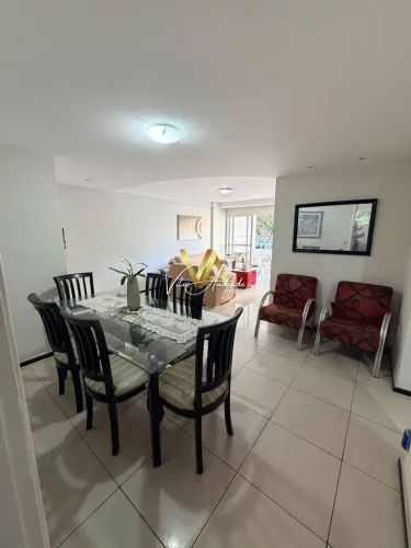 Apartamento com 141 m², 4 quartos e 2 vagas livres no Espinheiro