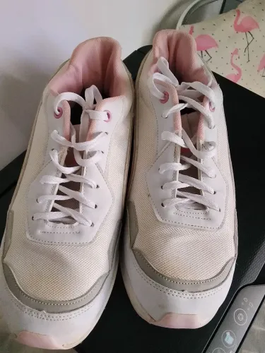 Tênis da Puma número 39