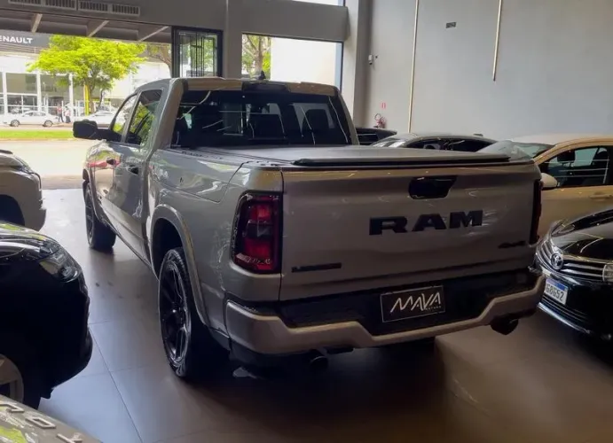 Ram 1500 Laramie 3.0 CD Bi-TB 4X4 Aut. 2025