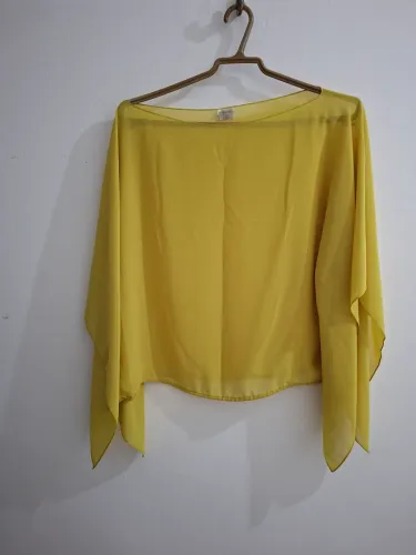 Conjunto de saia e blusa 