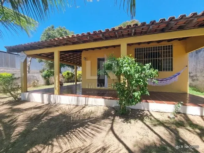 Casa Independente com quintal amplo à passos do Trevo da Gigi *AR01