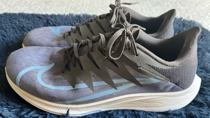 Vende-se Nike Zoo fly. Tênis bem conservado e pouco usado. 