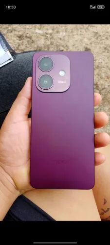 Vendo celular oppo a60 NN aceito trocas 700