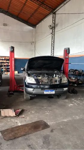 Elevador automotivo Engecass 4.100