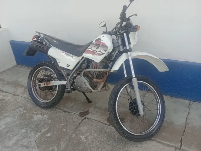 Honda XLR a venda 2002