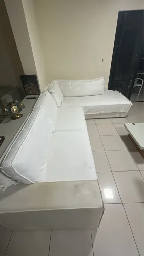 Sofá em L grande
