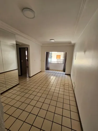 Apartamento com 2 quartos à venda em Maceió