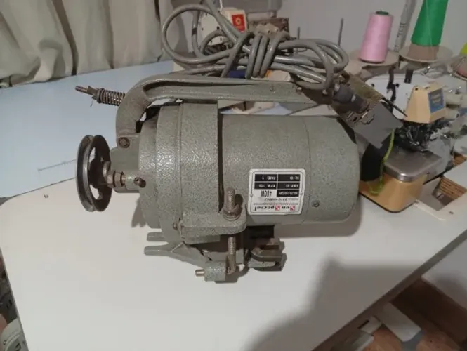 motor para máquina de costura industrial baixa rot. 1740 rpm semi novo