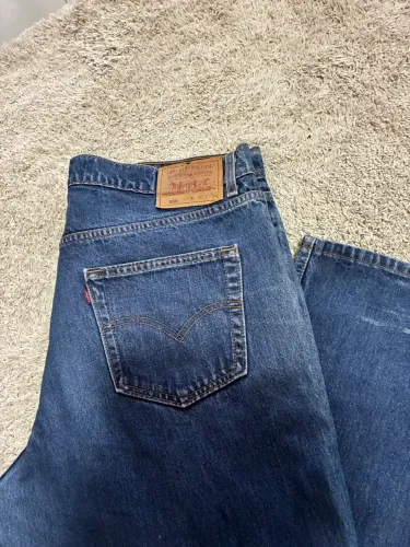 Calça jeans levis 550, raridade, tamanho 48.