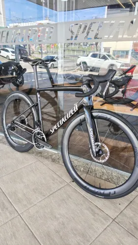 Tarmac SL8 Pro tamanho 56 com Upgrades