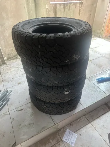 Vendo pneus