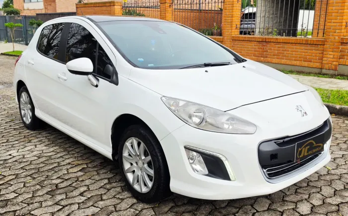 Peugeot 308 Active 1.6 Flex 16V 5P Mec. 2014